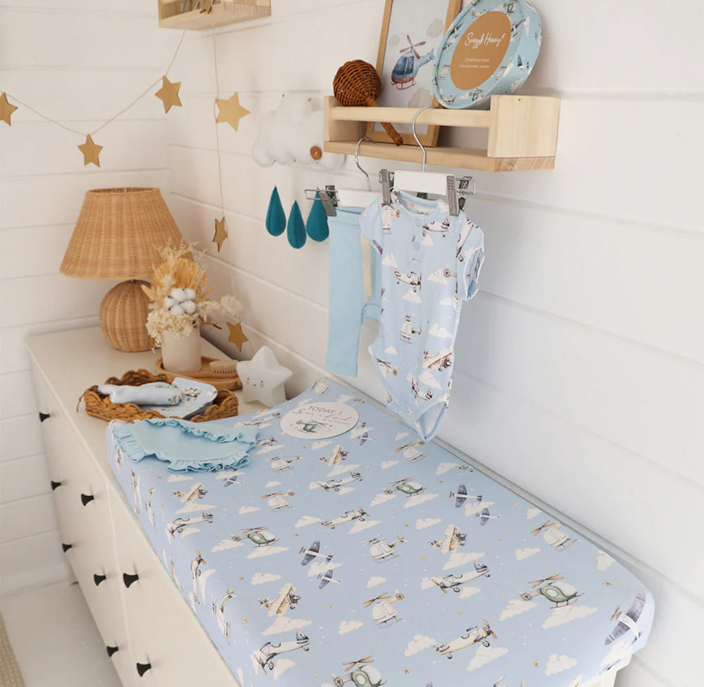Taking Flight Organic Bassinet Sheet / Change Pad Cover