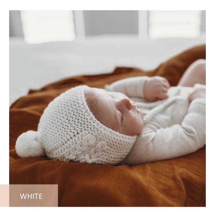 Bonnet + Bootie Gift Set