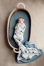 Bluebird Swaddle