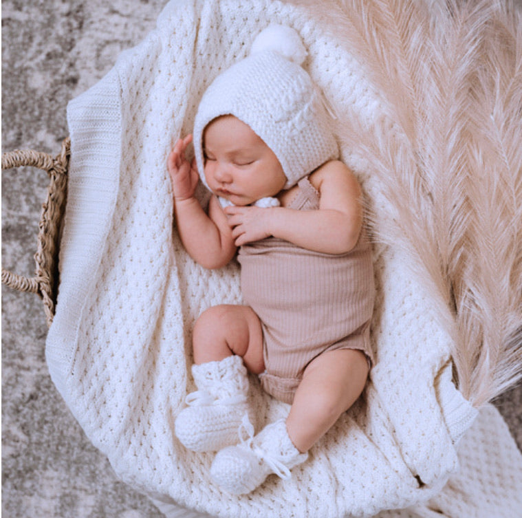 White Diamond Knit Blanket