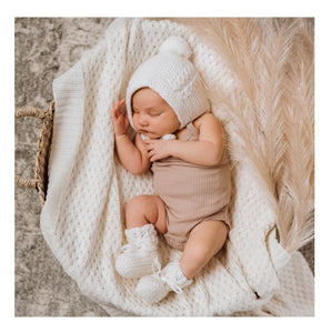 Bonnet + Bootie Gift Set