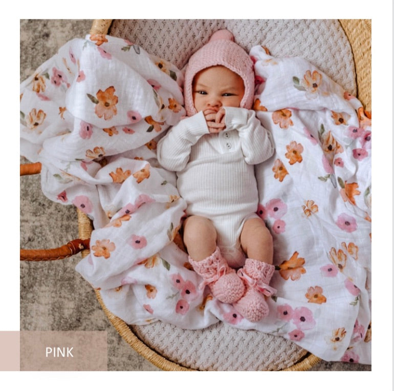 Bonnet + Bootie Gift Set