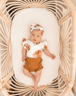 Rosebud Topknot