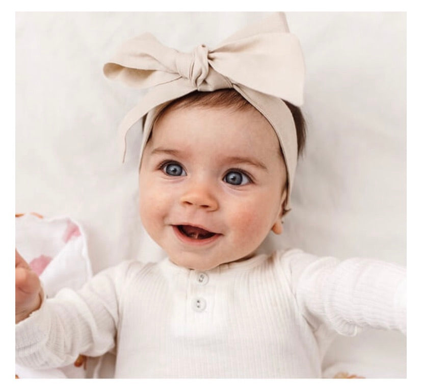 Natural Linen Pre-tied Bow